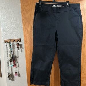 Lee pull on Capri pants